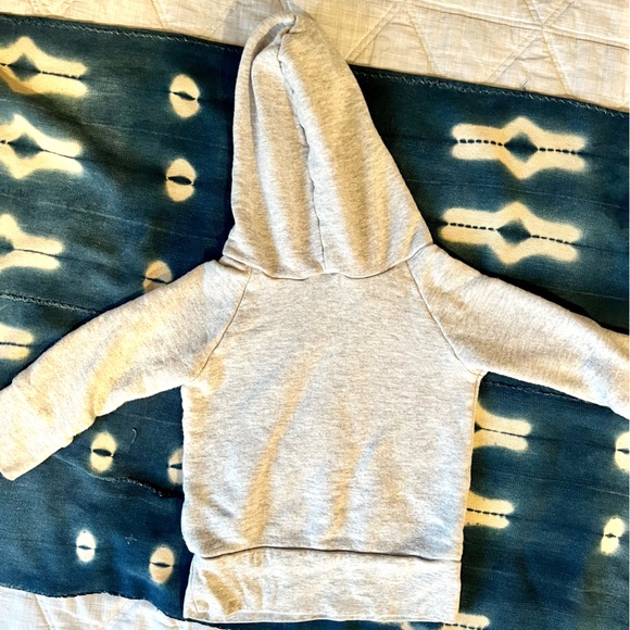 Childhoods Clothing Raglan Hoodie - 6-12mos - Picture 2 of 4